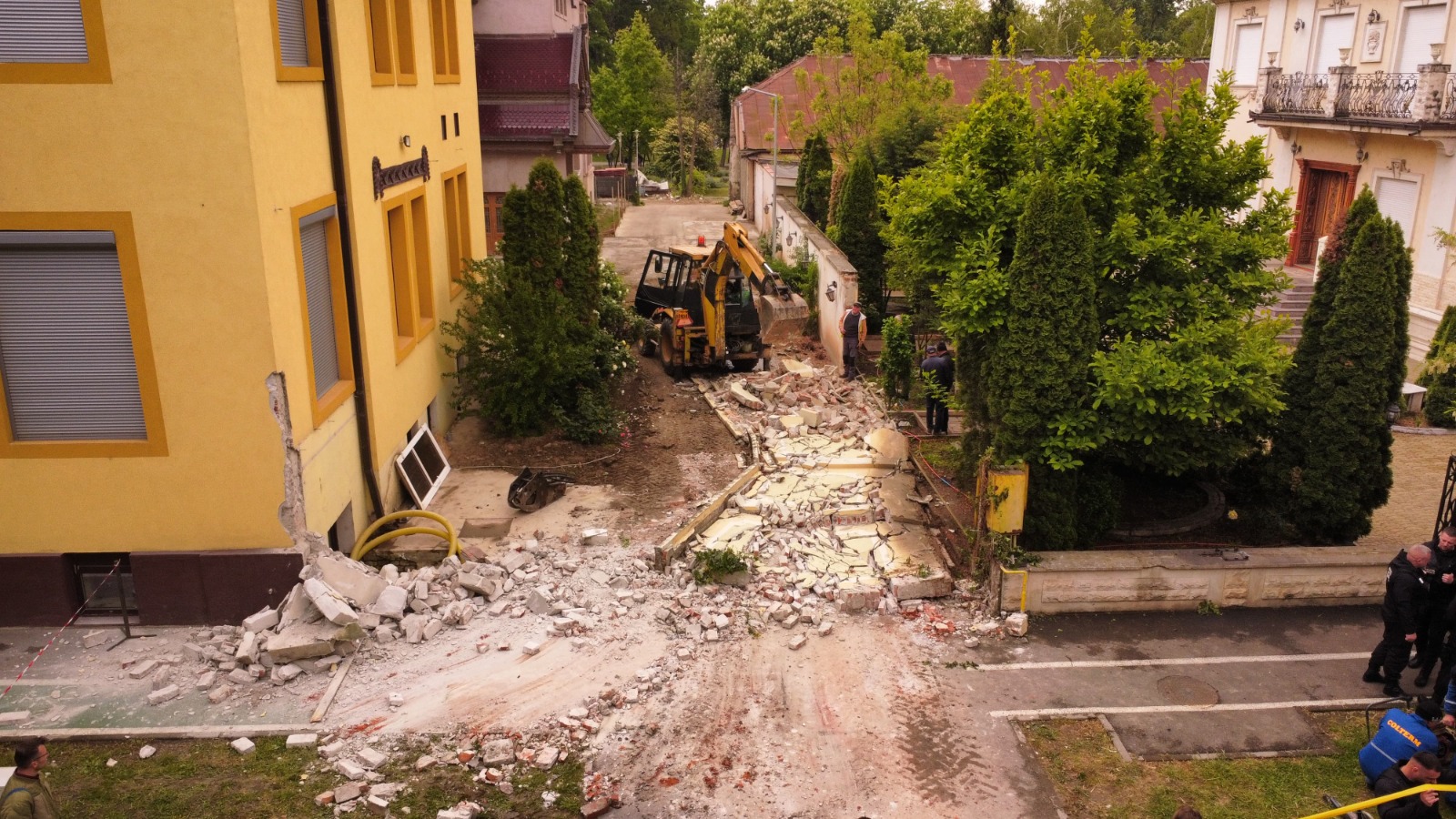 Abriss von illegalen Bauten in der Cezar-Straße