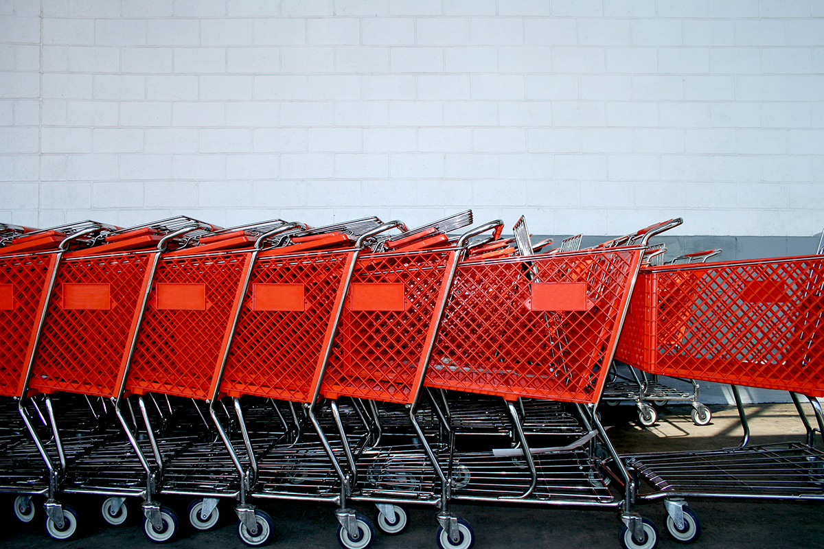 Streit um Ladenschlusszeiten für Supermärkte am Wochenende