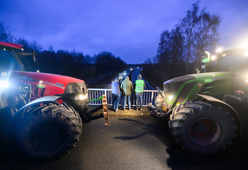 Bauern auf den Barrikaden: Warum Landwirte in Europa protestieren